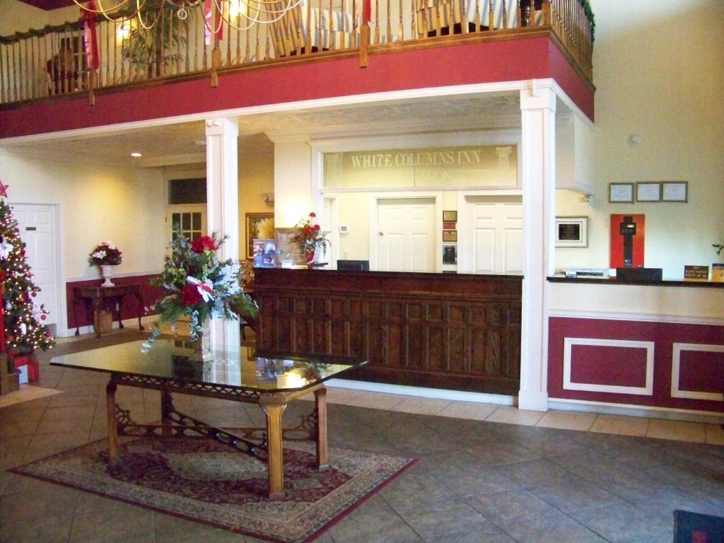 White Columns Inn 톰슨 외부 사진
